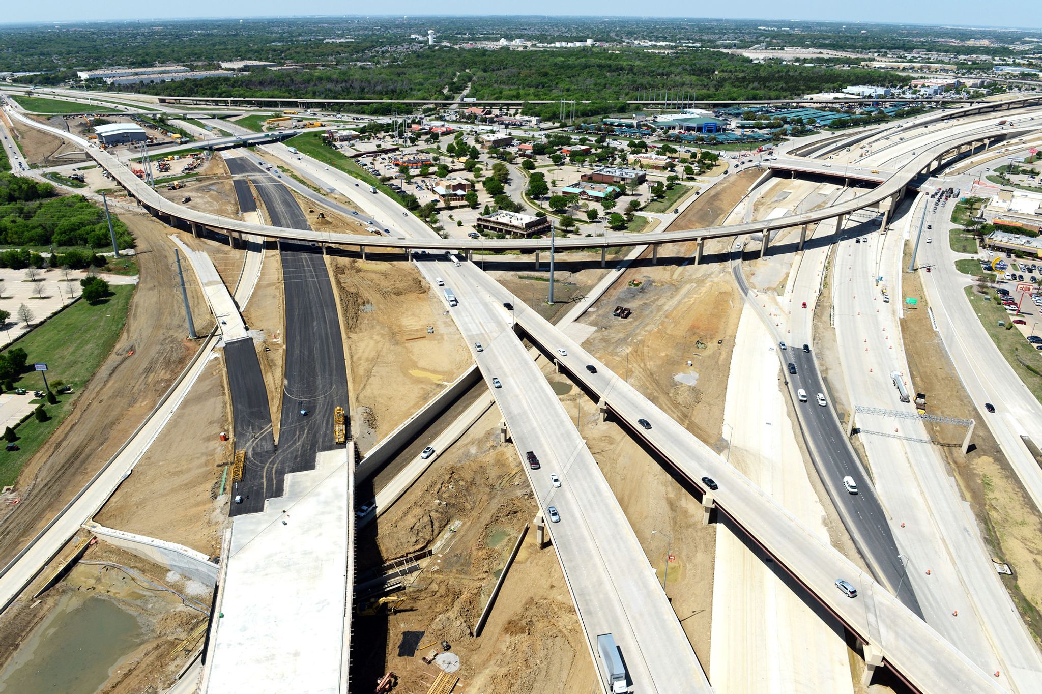 DFW Connector FM 2499